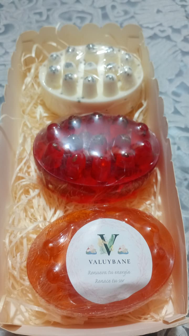jabones, velas aromaticas, esencias y sales